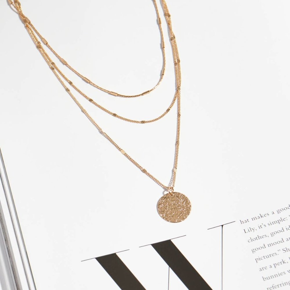 ✨ So Cute Textured Golden Pendant Necklace ✨
